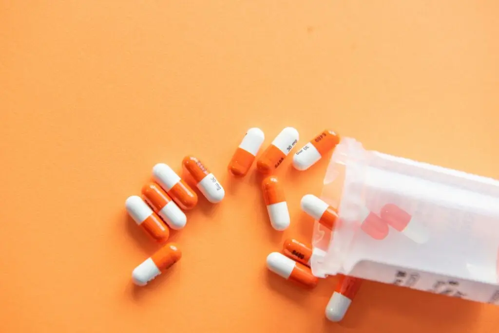 signs of prescription drug addiction